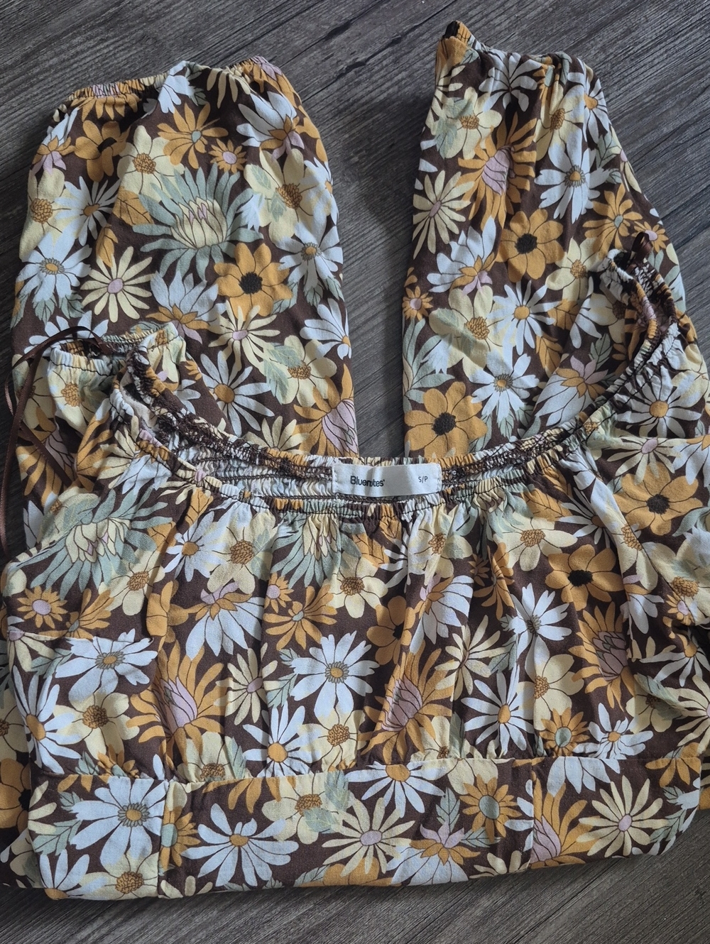 Bluenotes 70s Floral Off-Shoulder Crop Top